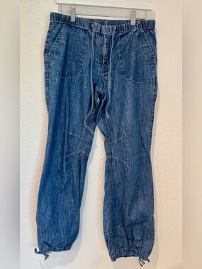 We The Free People Drawstring Barrel Pants Denim Jeans Wide Cinched Leg Pocket S
